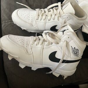 Nike Kids White and Black Sneakers